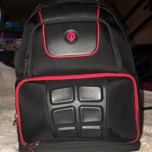 6 pack bags voyager backpack